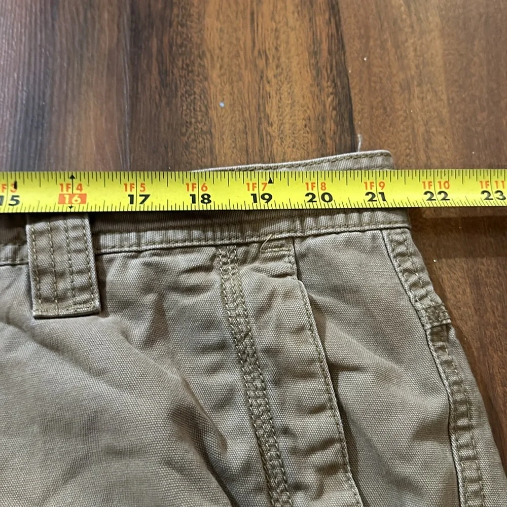 Columbia Omnishield Advanced Repellency Men’s Cargo Khaki Shorts size 42
